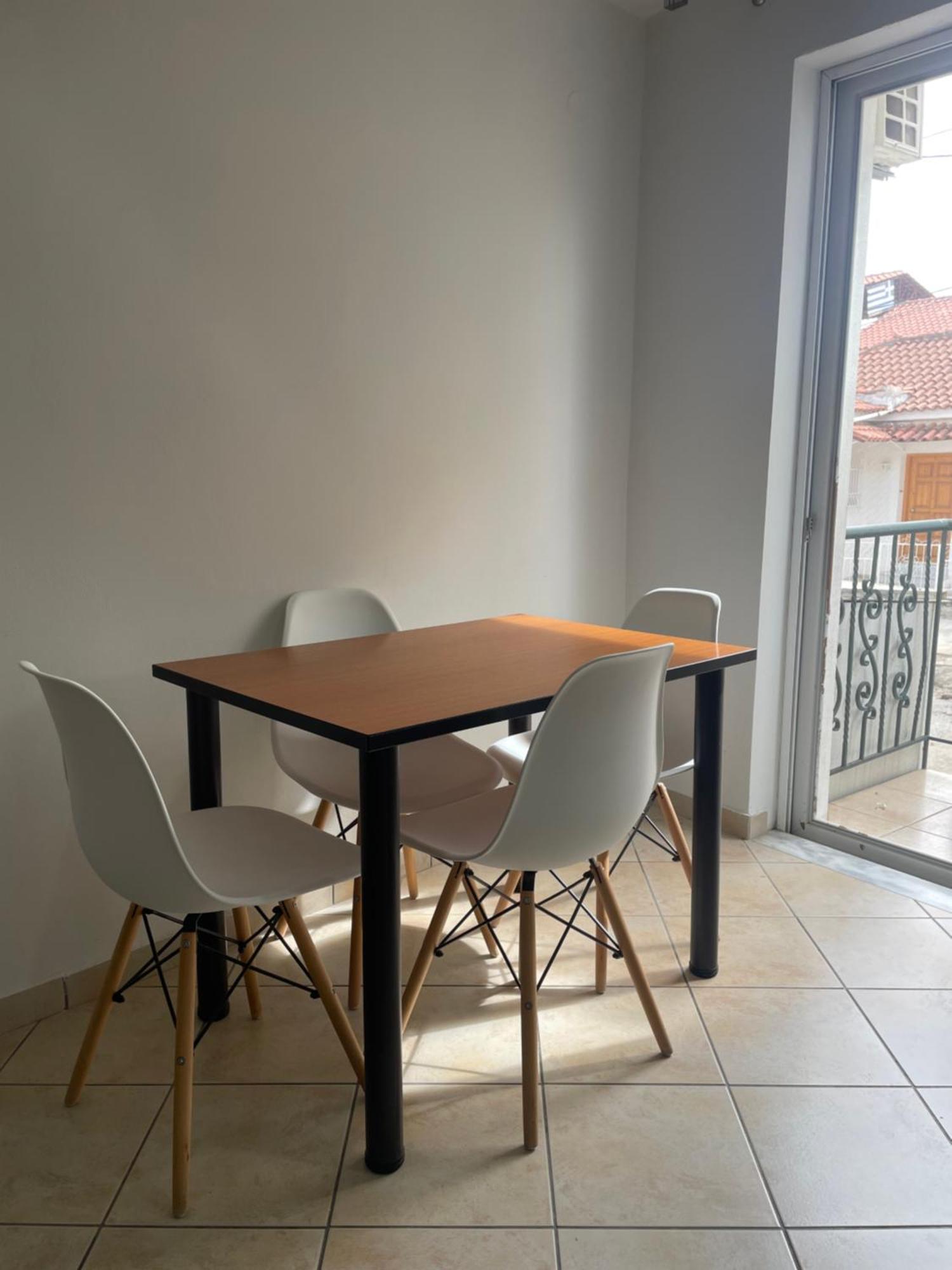 Peroulia Apartments Kómboi Eksteriør billede